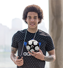 <strong>Axel Witsel</strong> - SenseBall Brand Ambassador in China
